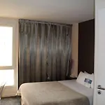 Kyriad Mezieres Hotel 3*