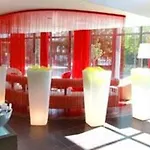 Kyriad Mezieres Hotel 3*