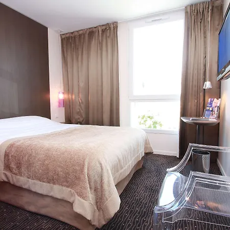 호텔 Kyriad Mezieres