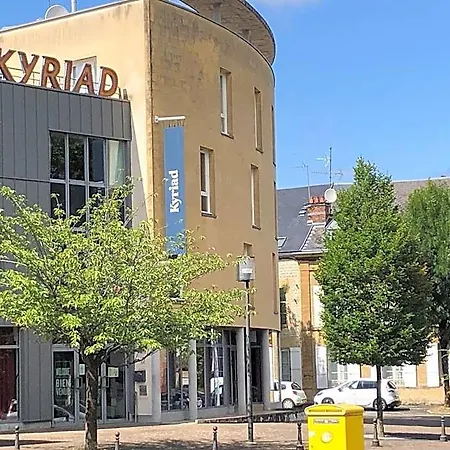 Kyriad Mezieres