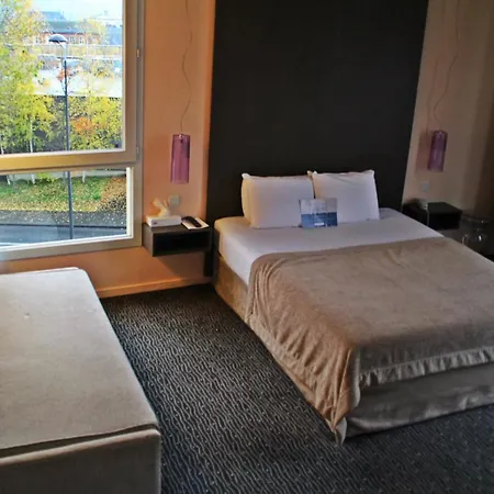 Szálloda Kyriad Mezieres 3*