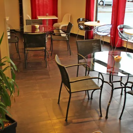 호텔 Kyriad Mezieres Charleville-Mézières