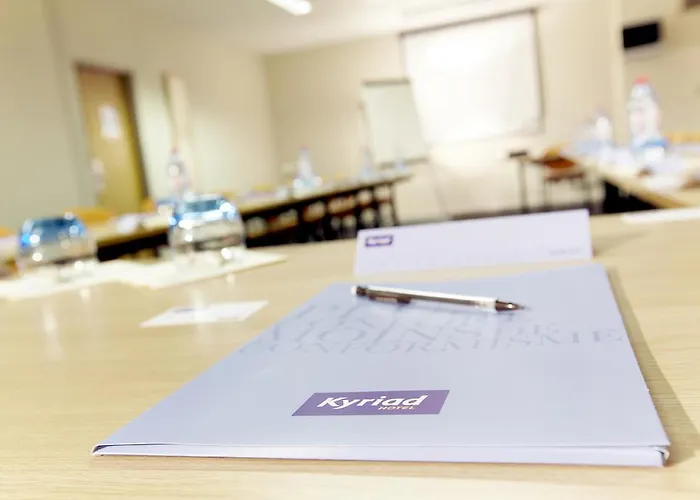 Kyriad Mezieres Hotel