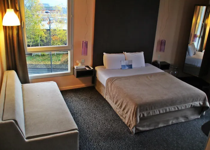 Kyriad Mezieres Hotel 3*