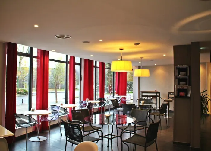 Hotel Kyriad Mezieres 3*