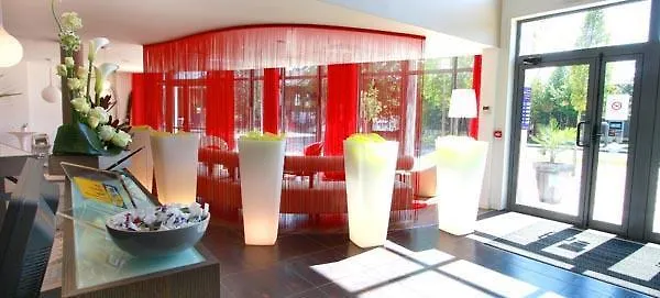 Kyriad Mezieres Hotel